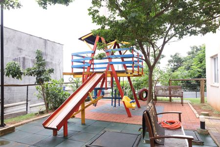 Apartamento para alugar com 41m², 2 quartos e sem vagaÁrea comum - Playground