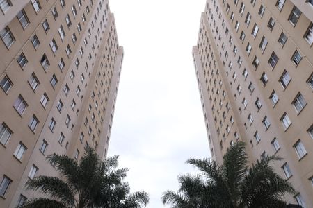 Apartamento para alugar com 41m², 2 quartos e sem vagaÁrea comum - Prédios