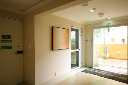 Apartamento para alugar com 41m², 2 quartos e sem vagaÁrea comum - Saguão do prédio