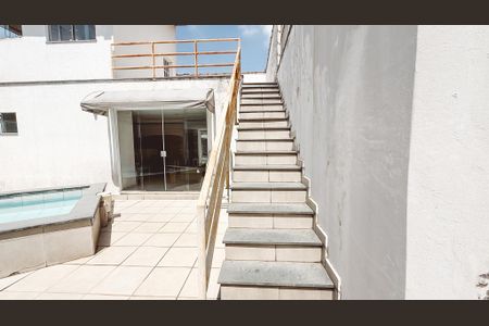 Casa à venda com 300m², 3 quartos e 3 vagasÁrea de Serviço