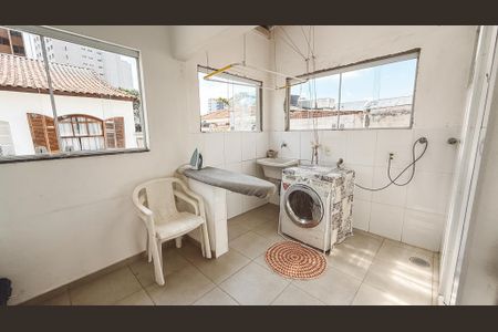 Casa à venda com 300m², 3 quartos e 3 vagasÁrea de Serviço