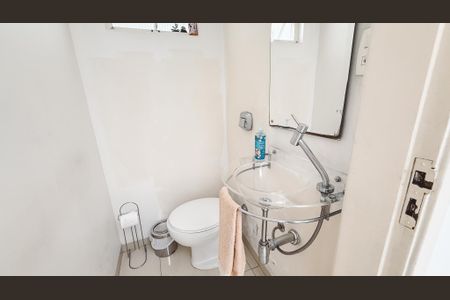 Casa à venda com 300m², 3 quartos e 3 vagasLavabo