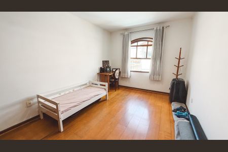 Casa à venda com 300m², 3 quartos e 3 vagasQuarto 1