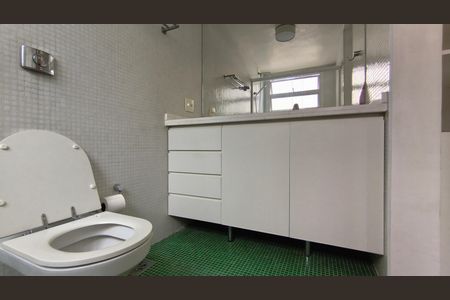 Apartamento à venda com 134m², 3 quartos e 2 vagasBanheiro da Suíte