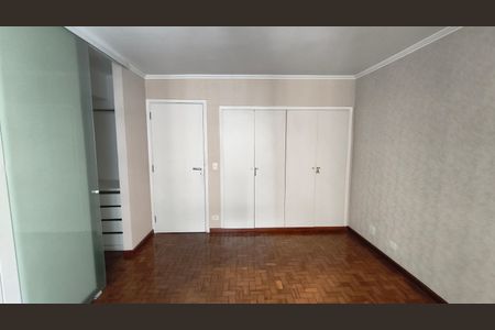 Apartamento à venda com 134m², 3 quartos e 2 vagasSuíte