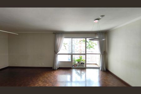 Apartamento à venda com 134m², 3 quartos e 2 vagasSala