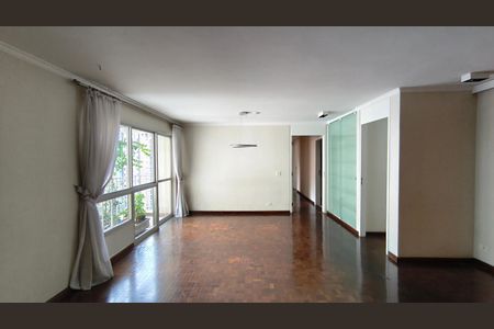 Sala de apartamento à venda com 3 quartos, 134m² em Paraíso, São Paulo