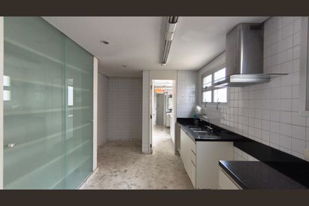 Apartamento à venda com 134m², 3 quartos e 2 vagasCozinha