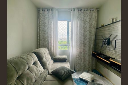 Sala de apartamento para alugar com 3 quartos, 74m² em Vila Florida, Guarulhos