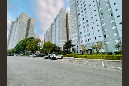 Apartamento para alugar com 54m², 3 quartos e 1 vagaÁrea comum