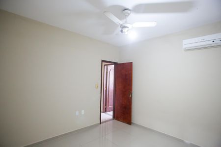 Casa para alugar com 99m², 3 quartos e 1 vagaSuíte