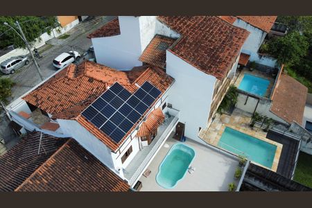 Casa de condomínio à venda com 216m², 5 quartos e 3 vagasPainel Solar