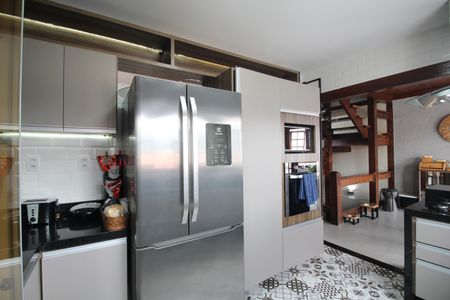 Casa de condomínio à venda com 216m², 5 quartos e 3 vagasCozinha