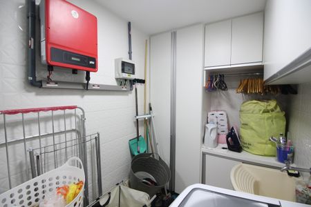 Casa de condomínio à venda com 216m², 5 quartos e 3 vagasÁrea de Serviço