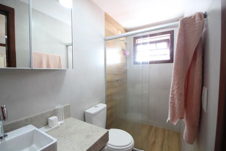 Casa de condomínio à venda com 216m², 5 quartos e 3 vagasQuarto 2 - Suíte