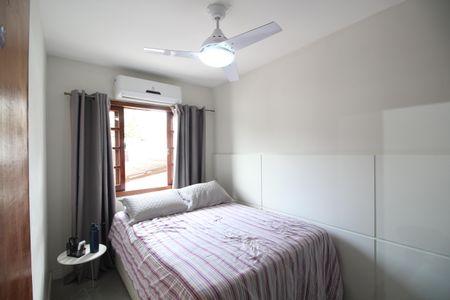 Casa de condomínio à venda com 216m², 5 quartos e 3 vagasQuarto 1