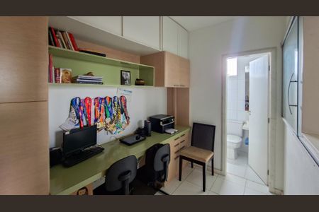 Apartamento à venda com 155m², 4 quartos e 3 vagasQuarto 4