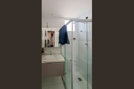 Apartamento à venda com 155m², 4 quartos e 3 vagasBanheiro Social