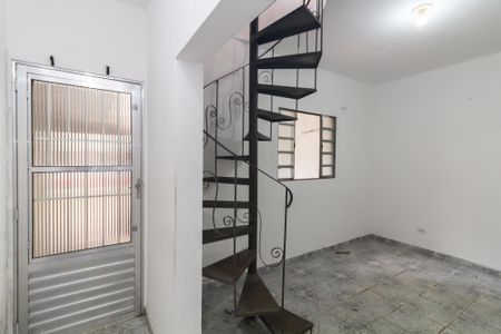 Casa para alugar com 60m², 2 quartos e sem vaga Casa para alugar com 60m², 2 quartos e sem vagaSala