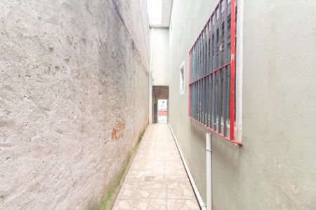 Casa para alugar com 60m², 2 quartos e sem vaga Casa para alugar com 60m², 2 quartos e sem vagaCorredor