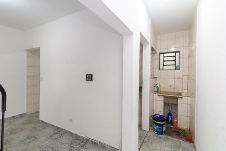 Casa para alugar com 60m², 2 quartos e sem vaga Casa para alugar com 60m², 2 quartos e sem vagaCozinha e Área de Serviço