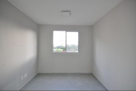 Sala de apartamento para alugar com 2 quartos, 45m² em Jardim Recanto Verde, São Paulo