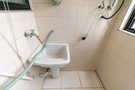 Apartamento para alugar com 80m², 3 quartos e 1 vagaÁrea de Serviço