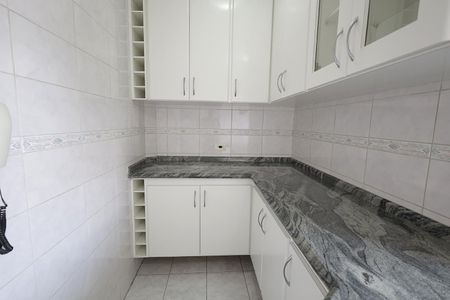 Apartamento à venda com 68m², 2 quartos e 1 vagaCozinha