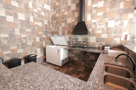 Apartamento à venda com 68m², 2 quartos e 1 vagaÁrea comum - Churrasqueira