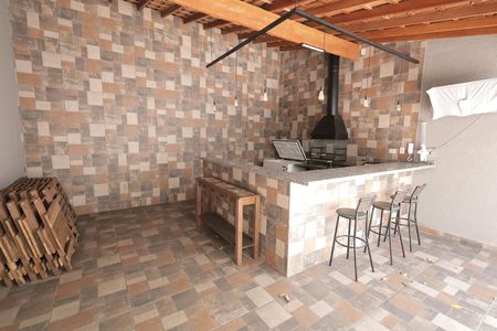 Apartamento à venda com 68m², 2 quartos e 1 vagaÁrea comum - Churrasqueira