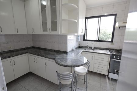 Apartamento à venda com 68m², 2 quartos e 1 vagaCozinha