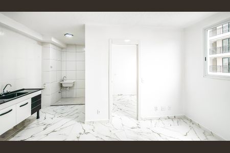 Apartamento para alugar com 34m², 2 quartos e sem vaga Apartamento para alugar com 34m², 2 quartos e sem vagaSala