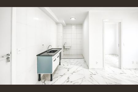 Apartamento para alugar com 34m², 2 quartos e sem vaga Apartamento para alugar com 34m², 2 quartos e sem vagaCozinha e Área de Serviço