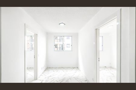 Apartamento para alugar com 34m², 2 quartos e sem vaga Apartamento para alugar com 34m², 2 quartos e sem vagaSala