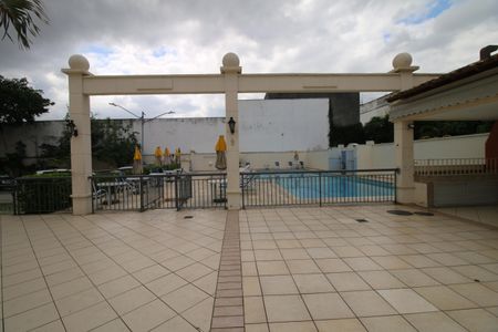 Apartamento à venda com 56m², 2 quartos e 1 vagaÁrea comum - Piscina