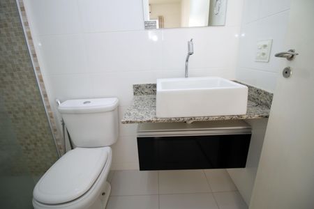 Apartamento à venda com 56m², 2 quartos e 1 vagaBanheiro da Suíte