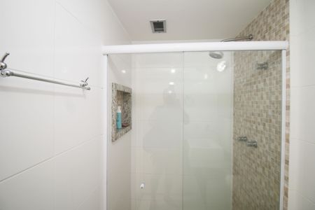 Apartamento à venda com 56m², 2 quartos e 1 vagaBanheiro da Suíte