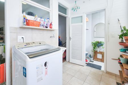 Apartamento para alugar com 96m², 3 quartos e 1 vagaÁrea de Serviço 