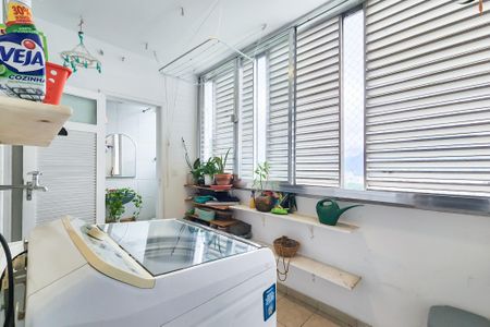 Apartamento para alugar com 96m², 3 quartos e 1 vagaÁrea de Serviço 