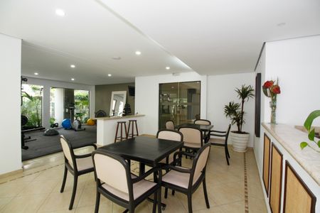 Apartamento à venda com 36m², 1 quarto e 1 vagaÁrea Comum - Salão de Festas