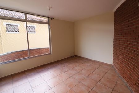 Sala de apartamento à venda com 2 quartos, 64m² em Vila Osasco, Osasco