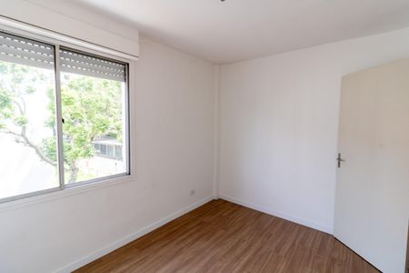 Quarto 1 de apartamento para alugar com 2 quartos, 49m² em Vila Nova, Porto Alegre