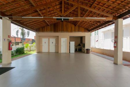 Apartamento para alugar com 44m², 2 quartos e sem vagaÁrea Comum - Churrasqueira