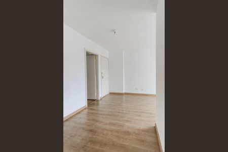 Apartamento para alugar com 80m², 2 quartos e 1 vagaSala