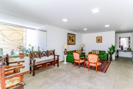Apartamento para alugar com 80m², 2 quartos e 1 vagaÁrea comum - Hall Social