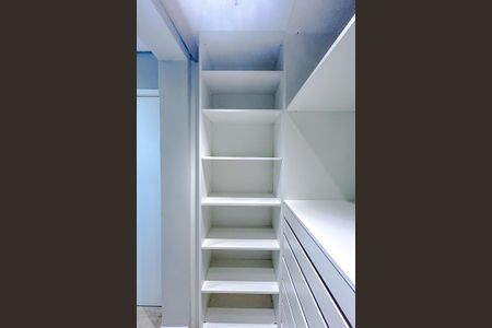 Apartamento para alugar com 88m², 2 quartos e 2 vagasCloset da suíte