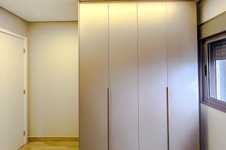 Apartamento para alugar com 88m², 2 quartos e 2 vagasQuarto - Armários