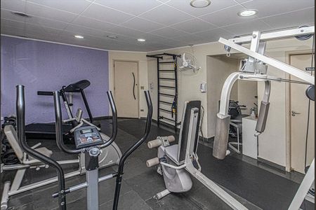 Apartamento à venda com 56m², 2 quartos e 1 vaga Apartamento à venda com 56m², 2 quartos e 1 vagaacademia_4