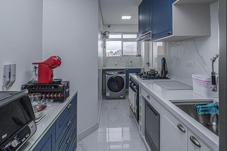 Apartamento à venda com 56m², 2 quartos e 1 vaga Apartamento à venda com 56m², 2 quartos e 1 vagacozinha e área de serviço compartilhadas_2