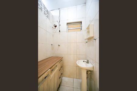 Casa de condomínio para alugar com 126m², 3 quartos e 3 vagasBanheiro 